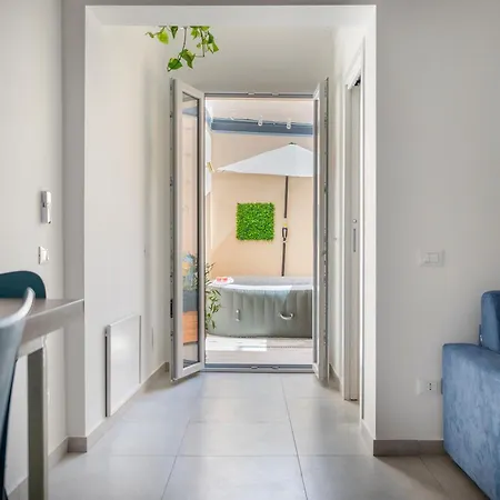Colonna Secret, Private Jacuzzi In Historic Center Apartamento *